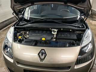 Renault Grand Scenic 1.9 96kW