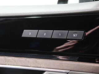 Volkswagen Touareg Elegance TDI V6 4Motion 3.0 170кВ