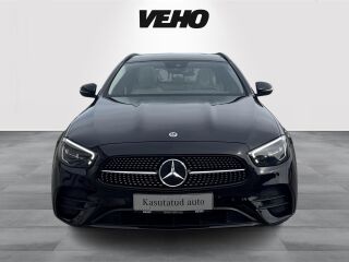 Mercedes-Benz E 300 de 4Matic AMG Night pakett 2.0 143kW