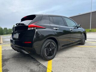 Nissan LEAF N-Connecta II 90kW
