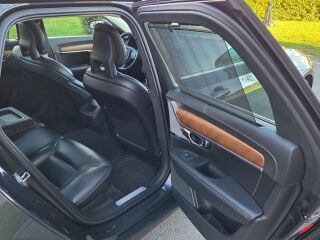 Volvo V90 Inscription / B&W / FLAHB / MY 2018 2.0 D4 140кВ