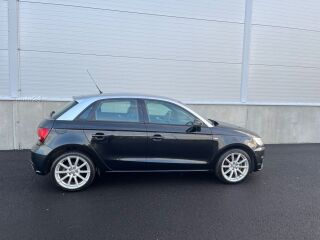 Audi A1 Sportback S-line 1.6 TDI 85kW
