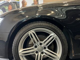Audi A4 S-Line 2.0 132kW