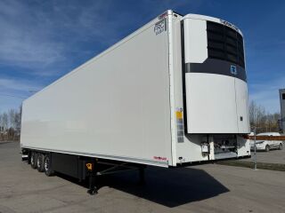 Schmitz Cargobull külmikpoolhaagis THERMO KING ADVANCER