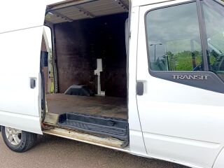 Ford Transit 2.4 TDI 103кВ