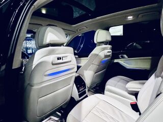 BMW X7 3.0 195kW
