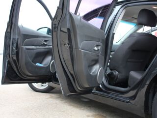 Chevrolet Cruze 1.8 104kW