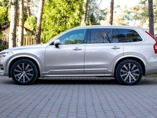 Volvo XC90 7s MY23 Bright PLUS Intelli Safe PRO Wntr 2.0 B5 MHEV Kerghübriid 183kW