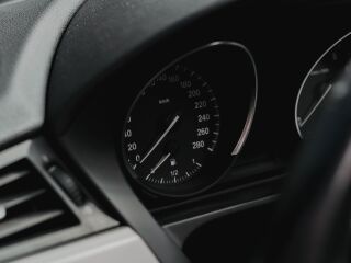 BMW Z4 2.5 150кВ