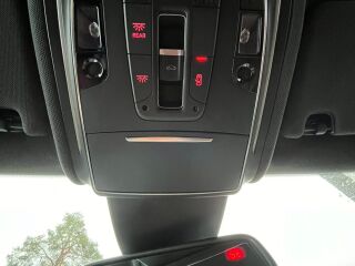 Audi A8 4.0 v8 309kW