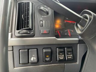 Volvo FM12 420 6x2 VAAKUM FEKAAL 309kW