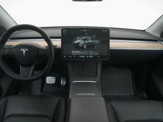 Tesla Model Y Long Range Dual Motor AWD 153kW