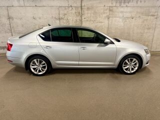 Skoda Octavia Elegance + FL 1.5 110кВ