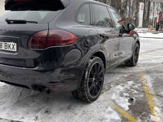 Porsche Cayenne GTS Package Chrono Sport 3.0 176кВ