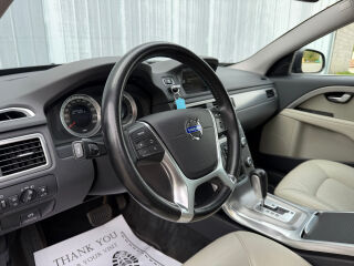 Volvo V70 Facelift Momentum 2.0 R5 D3 120kW