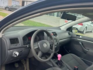 Volkswagen Golf 1.4 R4 55кВ