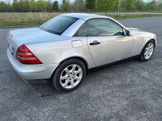 Mercedes-Benz SLK 230 2.3 142kW
