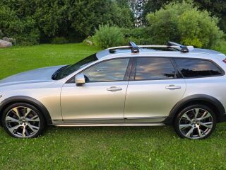 Volvo V90 Cross Country D5 Polestar 2.0 177кВ