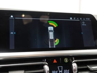 BMW 330 e xDrive 2.0 135kW
