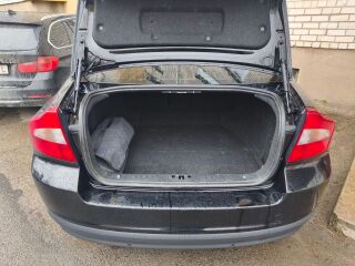 Volvo S80 2.5 147kW