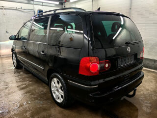Volkswagen Sharan UNITED EDITION 1.8 110kW
