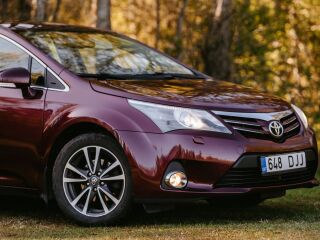 Toyota Avensis 2.0 91кВ