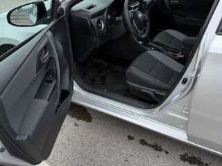 Toyota Auris 1.6 97kW