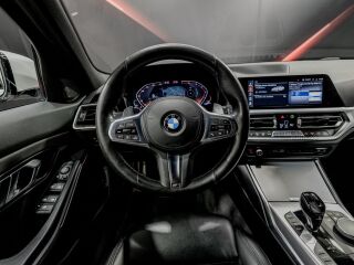 BMW 330 i M-Pakett Shadowline 2.0 190kW