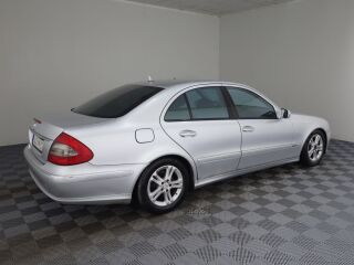 Mercedes-Benz E 220 Avantgarde Facelift ATM 2.1 CDI 125kW