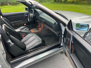 Mercedes-Benz SL 500 V8 5.0 V8 240kW