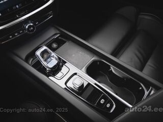 Volvo S60 R design AWD 2.0 R4 184kW