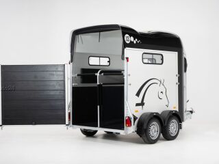 Cheval Liberte Gold 3+SADULARUUM BLACK EDITION
