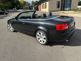 Audi A4 CABRIO 2.4 125kW
