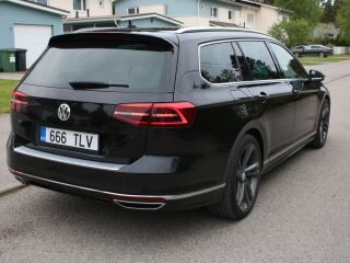 Volkswagen Passat R-line 2.0 176kW