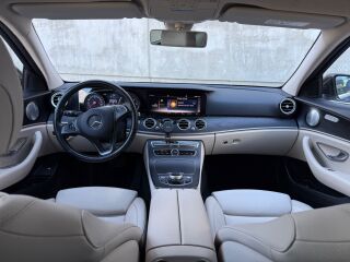 Mercedes-Benz E 220 2.0 143kW