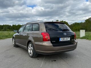 Toyota Avensis 1.8 95kW