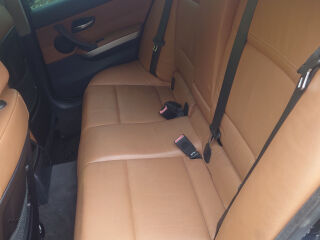 BMW 330 3.0 r6 170kW