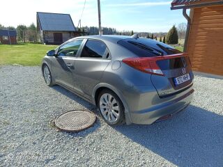 Honda Civic 1.8 104kW