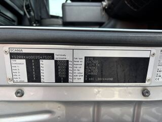 Scania R480 8x4*4 353кВ