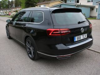 Volkswagen Passat R-line 2.0 176kW
