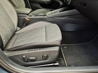 Skoda Octavia COMBY STYLE 2.0 TDI 110кВ