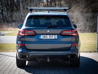 BMW X5 M pakett 3.0 210kW
