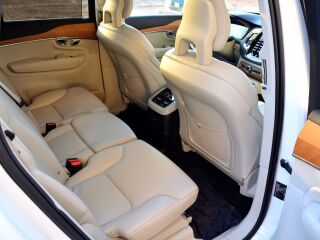 Volvo XC90 INSCRIPTION EXPRESSION H&K INTELLI SAFE PRO 2.0 T8 288kW