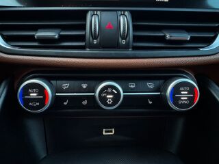 Alfa Romeo Giulia 2.0 R4 206kW