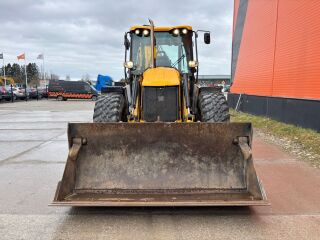JCB 4 CX 4x4 81kW