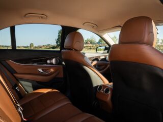 Mercedes-Benz E 220 4MATIC AMG Night Package 2.0 143kW