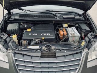 Chrysler Grand Voyager Limited Edition Stow/n/Go 2.8 R4 CRD 120kW
