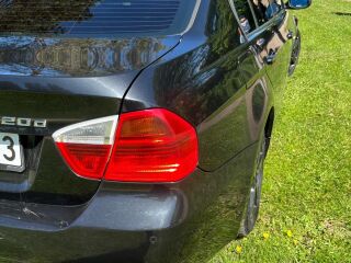 BMW 320 2.0 R4 120kW