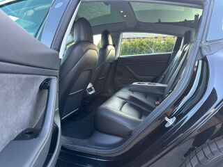 Tesla Model 3 Long Range AWD 153kW