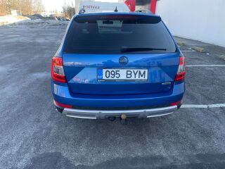 Skoda Octavia Scout 4WD 1.8 132kW